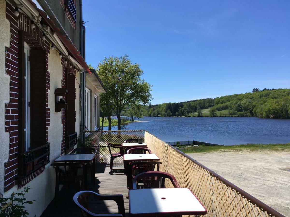 Bar Le Lac ベシーヌ・シュル・ガルトンプ エクステリア 写真